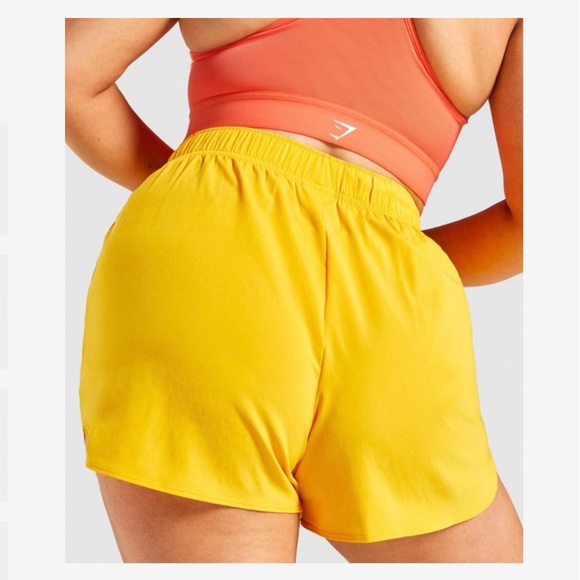 Gymshark Essential Loose Training Shorts - Yellow XL - Picture 3 of 7